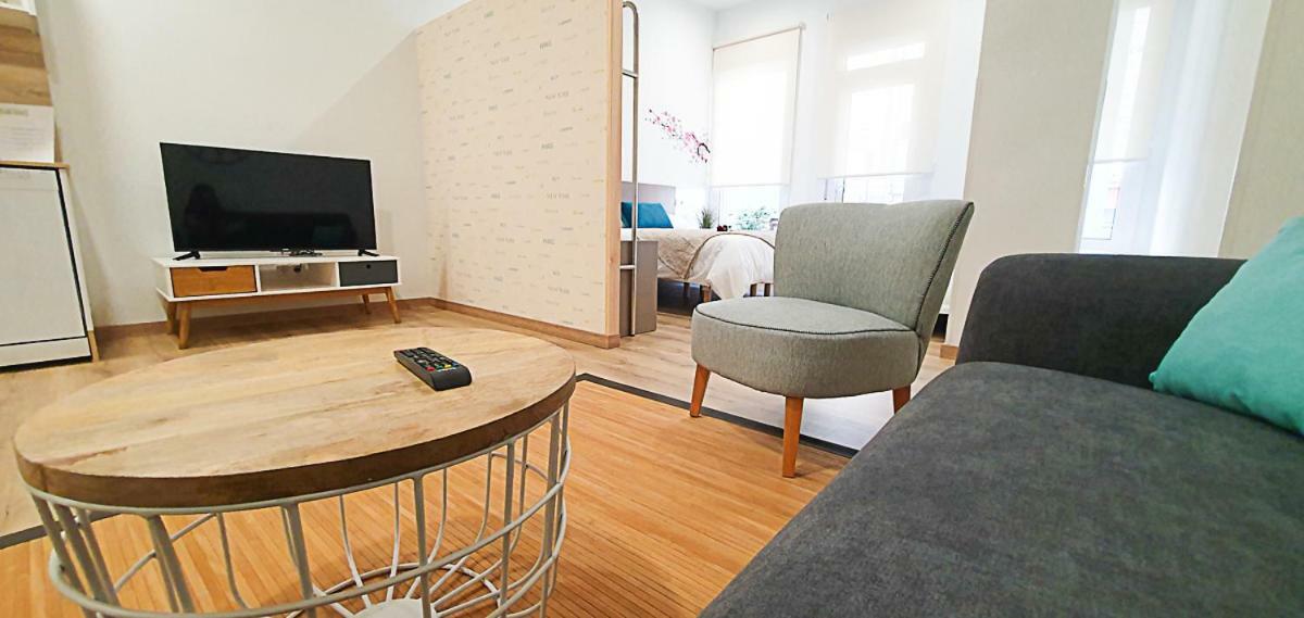 Apartamentos Antares 2 Миядойро Екстериор снимка